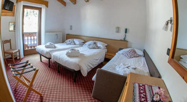 Семейный номер Superior Hotel Villa Emma