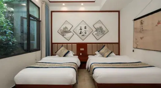 Suite Come Back Tomorrow River View Hostel