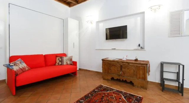 Студия NAVONA, Old Rome Lodge