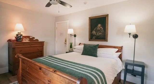 Номер Deluxe The Cove Inn