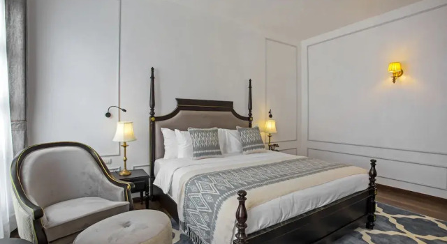 Номер Premier с балконом Le Thatluang DoR Boutique Hotel