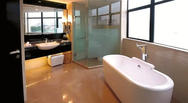 Люкс Executive Haoyin Gloria Plaza Hotel