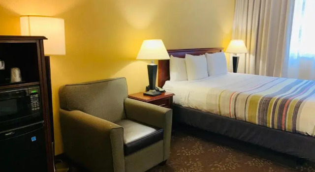 Двухместный номер Standard Country Inn & Suites by Radisson, San Jose International Airport, CA