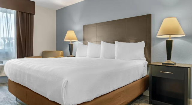 Люкс Best Western Lakewinds