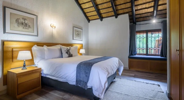 Kruger Park Lodge Unit No. 221, Забронировать Отель Отели Хейзивью 4 звезды, рядом с Kruger Park Lodge Golf Club, 4*
