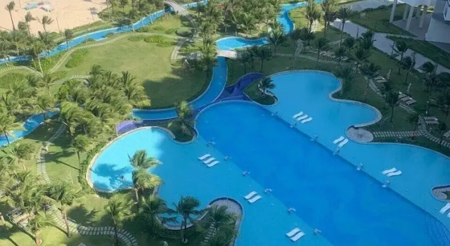 Номер Premier The Oceanfront Apartment At The Arena Cam Ranh