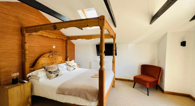 Cottage Lodge Hotel