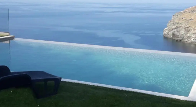 Вилла Anastasis Luxury Villa Andros With Heated Pool