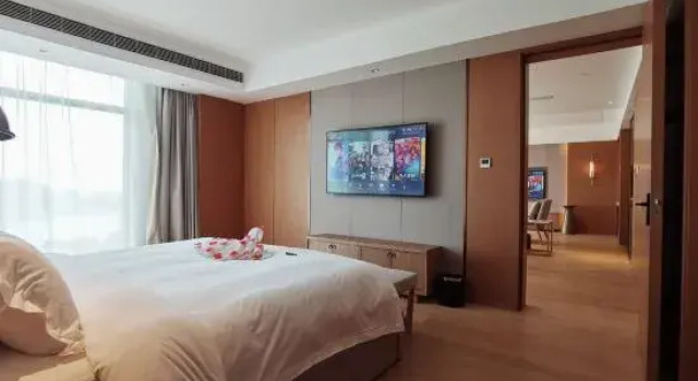 Люкс с видом на озеро Dragon Bay Peninsula Resort Liangzi Lake Wuhan