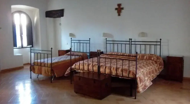 Residenza Alunno, Varaa Hotelli Foligno Umbria