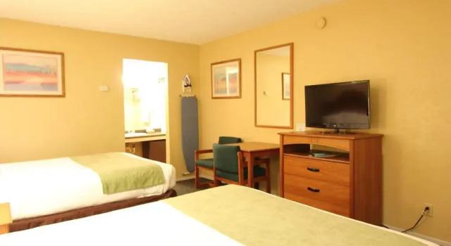 Четырёхместный номер Standard Oakhurst Lodge