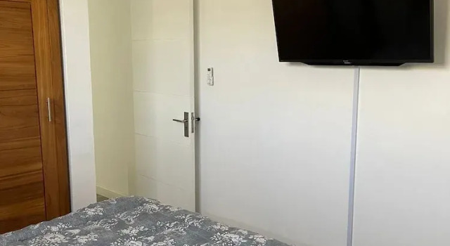 Impeccable Luxury 3-bed Apartment in Albion