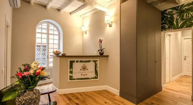 Vite 21 Luxury Room, Забронировать Отель Спанья Рим, рядом с Посольство США в Риме