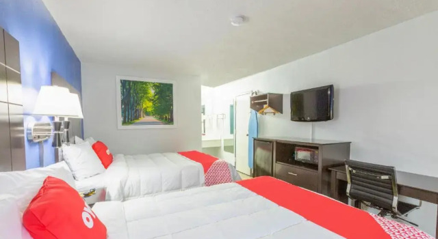 Четырёхместный номер Standard с видом на бассейн Motel 6 Baton Rouge East, LA I12