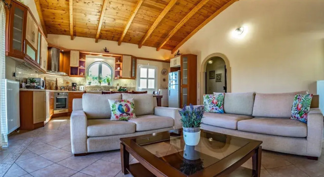 Villa Stella, 2 Bedrooms, Wifi, Near The Beach