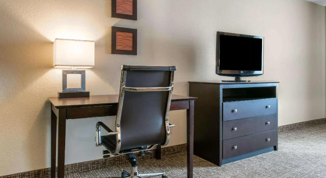 Двухместный номер Standard Comfort Inn & Suites Porter near Indiana Dunes