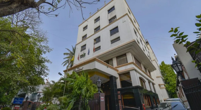 The President Hotel, Varaa Hotelli Deccan Pune