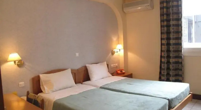 Номер Standard с балконом El Greco Hotel