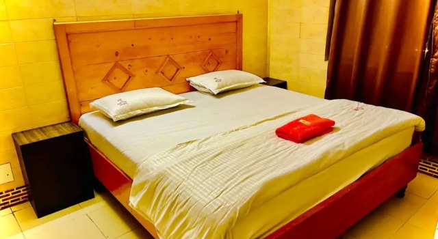 Hotel Raj Golden & Restaurant, Забронировать Отель Отели штата Химачал-Прадеш 4 звезды, 4*