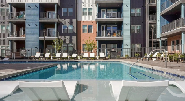 Landing Furnished Apartments near USAFA, Varaa Huoneisto Colorado Springs Colorado