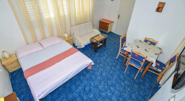 Apartments Bernard, Забронировать Апартаменты/квартира Апартаменты Макарска, рядом с Набережная Рива (Макарска), Апартаменты/квартира