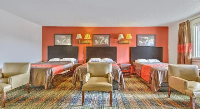 Четырёхместный номер Standard OYO Palm Leaf Motel