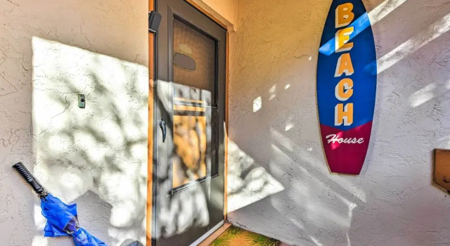 Апартаменты с 2 комнатами Comfortable Siesta Key Condo w/ Pool Access!