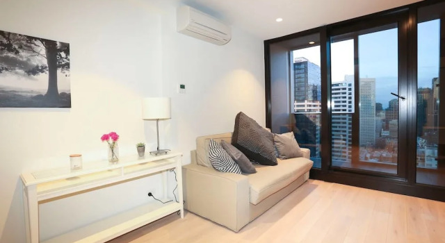 Апартаменты Central But Quiet Apartment
