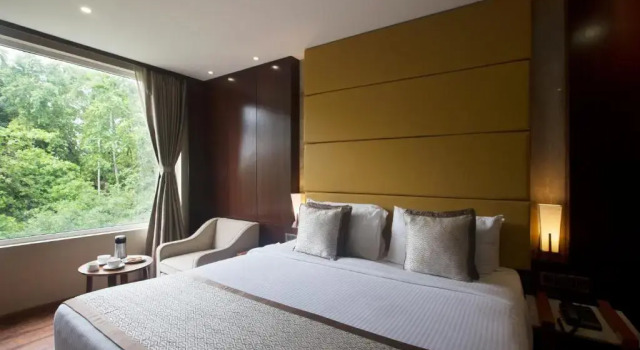 Номер Executive Sea Shell Coral Cove