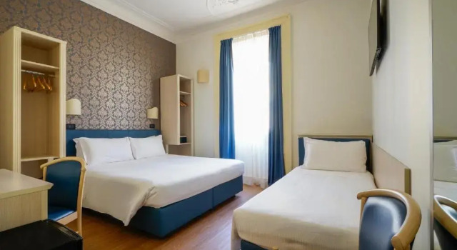 Трёхместный номер Hotel Panizza
