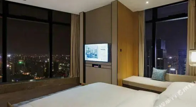 Люкс Deluxe The Hotel V Hefei Swan Lake