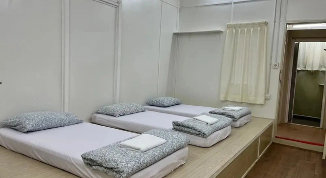 Трёхместный номер Standard с видом на сад Moonriver Lodge