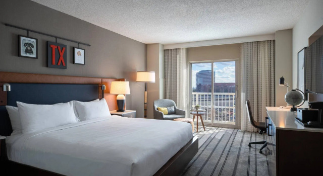 Двухместный номер Standard Renaissance Dallas Richardson Hotel