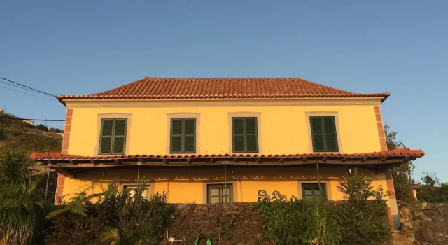 House With 3 Bedrooms in Fajã da Ovelha, With Wonderful sea View, Pool Access, Enclosed Garden, Boek Hotel Faja da Ovelha Madeira
