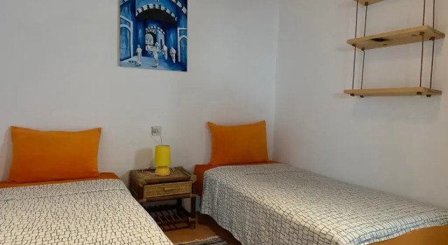 Surf HouseMaroc, Забронировать Хостел Отели Марракеш-Тенсифт-Эль-Хауз с парковкой, Парковка