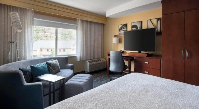 Двухместный номер Standard Courtyard by Marriott Glenwood Springs