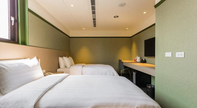 Двухместный номер Standard Q21 Hotel
