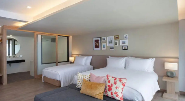 Полулюкс семейный Anona Beachfront Phuket Resort-SHA EXTRA PLUS
