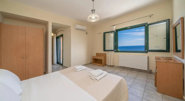 Villa Dinos with swimming pool, Забронировать Вилла Коттеджи Кефалиния, Коттедж