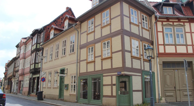 Apartments am Brunnen, Buchen Sie Ferienwohnung Quedlinburg 
