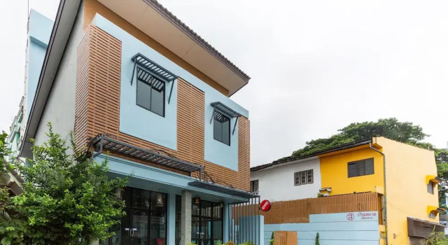 Baan Siam Chiang Rai, Забронировать Отель Отели Чианграй с парковкой, рядом с Old Bus Station, Парковка