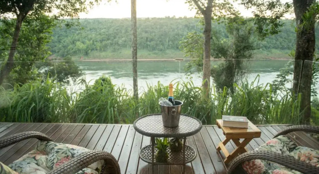 Люкс с красивым видом из окна Tupa Lodge Selva y Rio
