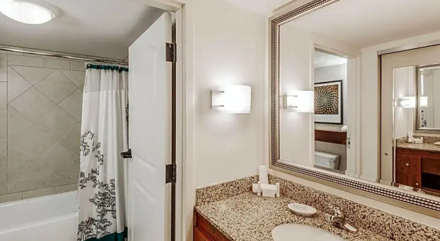 Четырёхместный люкс с 2 комнатами Residence Inn Orlando Airport