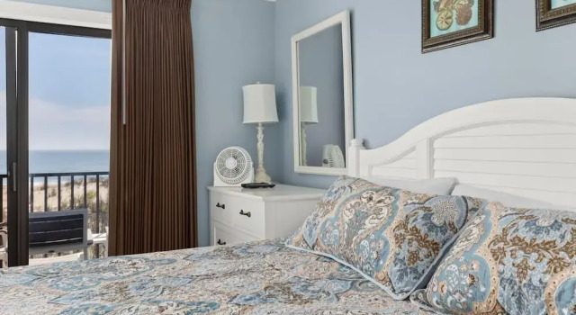 Bimini 105 2 Bedroom Condo by RedAwning, Забронировать Отель Отели Оушен-Сити с парковкой, рядом с Окружная библиотека в Оушен-Сити, Парковка