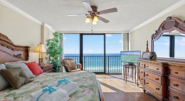 Номер Standard Beach Haven! 2BR 2BA Sleeps 6! Coastal Paradise Awaits!
