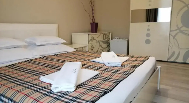 Двухместный номер Standard с балконом и с видом на бассейн Apartments and Rooms Grand Palazzo