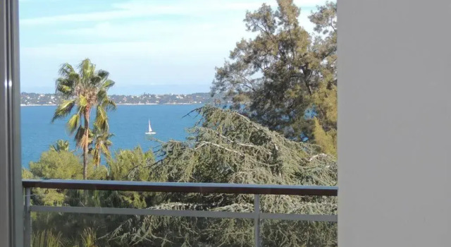 Апартаменты STUDIO STANDING VUE MER 2 PERS. 5 min.CANNES