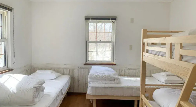 Номер Classic Chalet Banff - 6 bedroom 6 bathroom Ski Lodge
