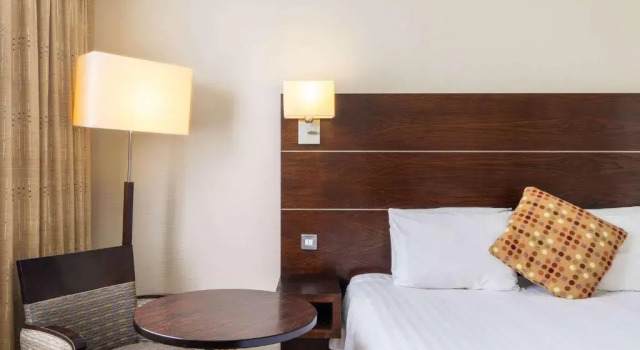 Семейный номер Standard Mercure Bradford, Bankfield Hotel