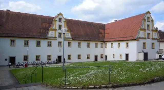 Tagungshaus im Kloster Neresheim, Réserver Hôtel Hôtels à Bade-Wurtemberg avec parking, Parking